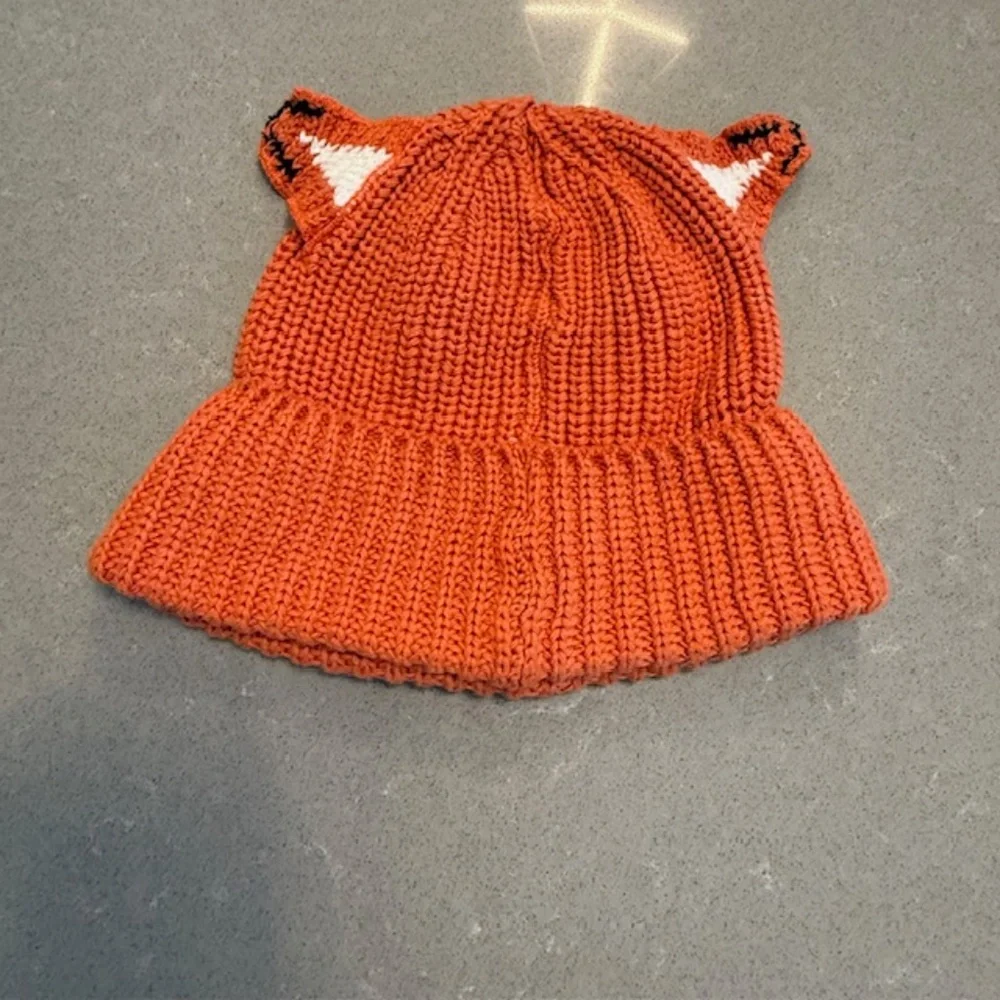 NWOT-Love Your Melon LYM Youth Beanie Orange Fox Ear Knit Logo Cap Hat New